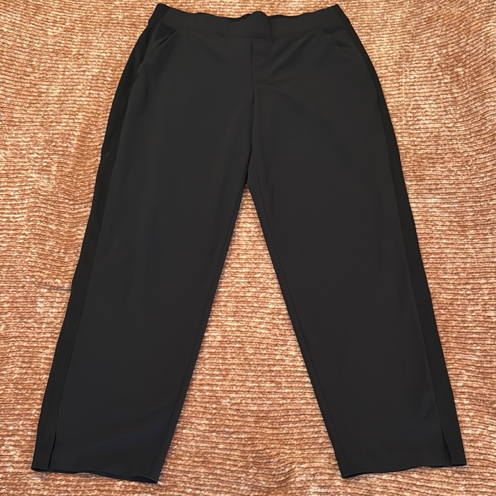 Athleta Pants - 8